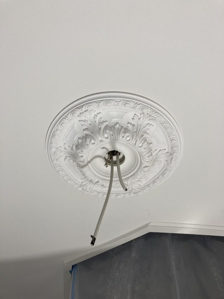 Renovering af entre og badeværelse